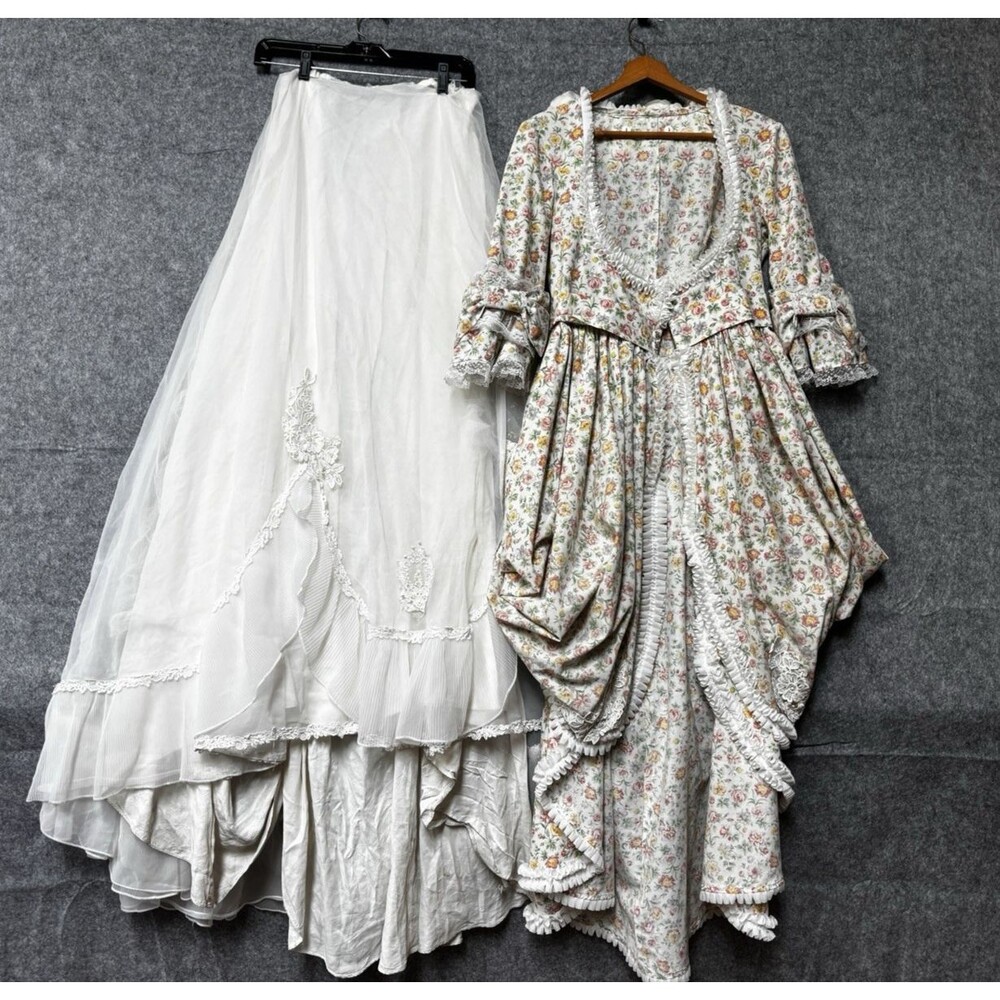 Handmade 18th Century Rococo Ball Gown – Colonial Marie Antoinette Costume Dress - Picture 2 of 16